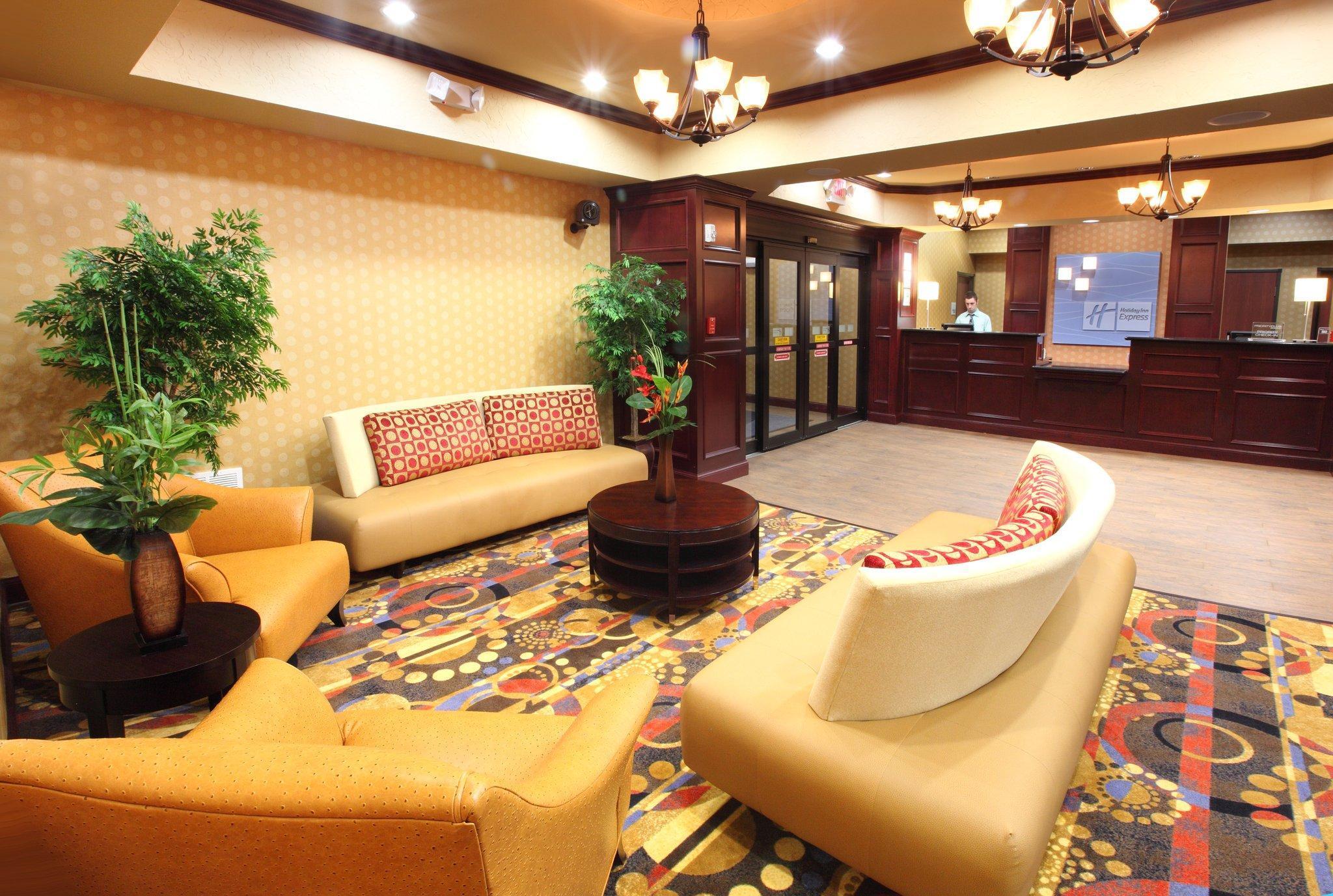 Holiday Inn Express & Suites Van Buren-Fort Smith Area, An Ihg Hotel Экстерьер фото
